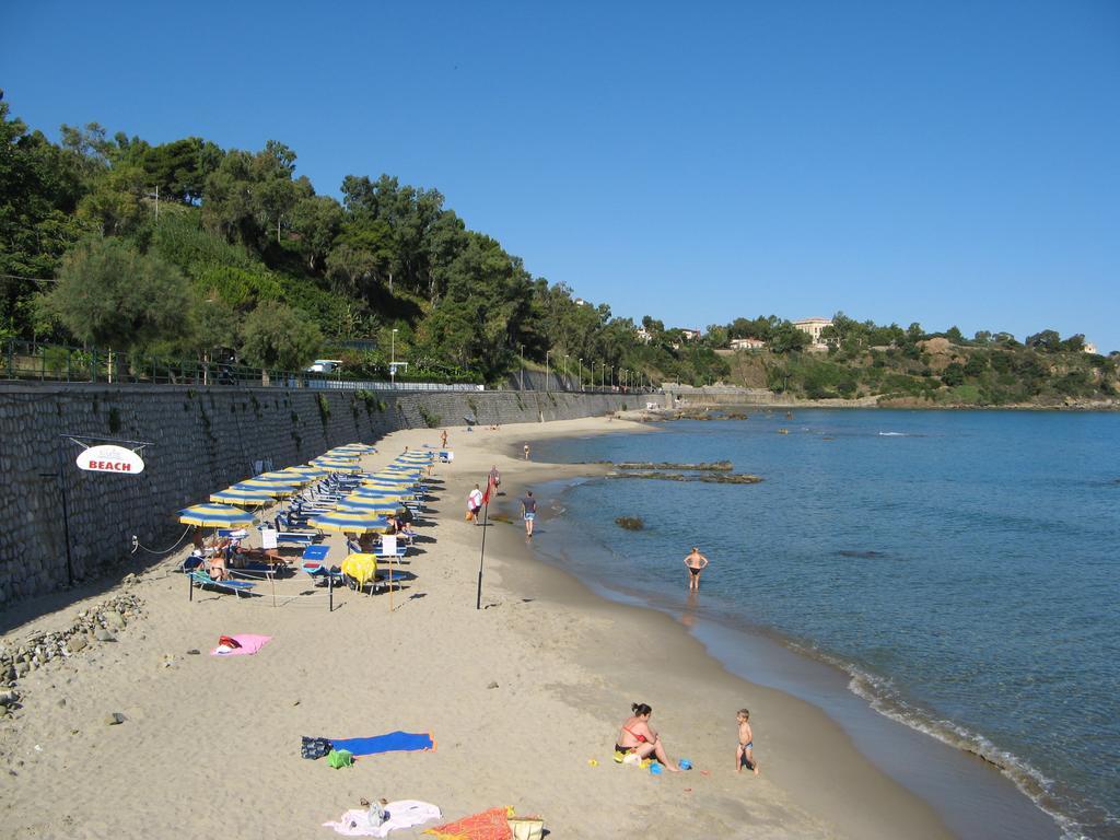 Il Dono Di Atena Apartment Cefalu Exterior photo